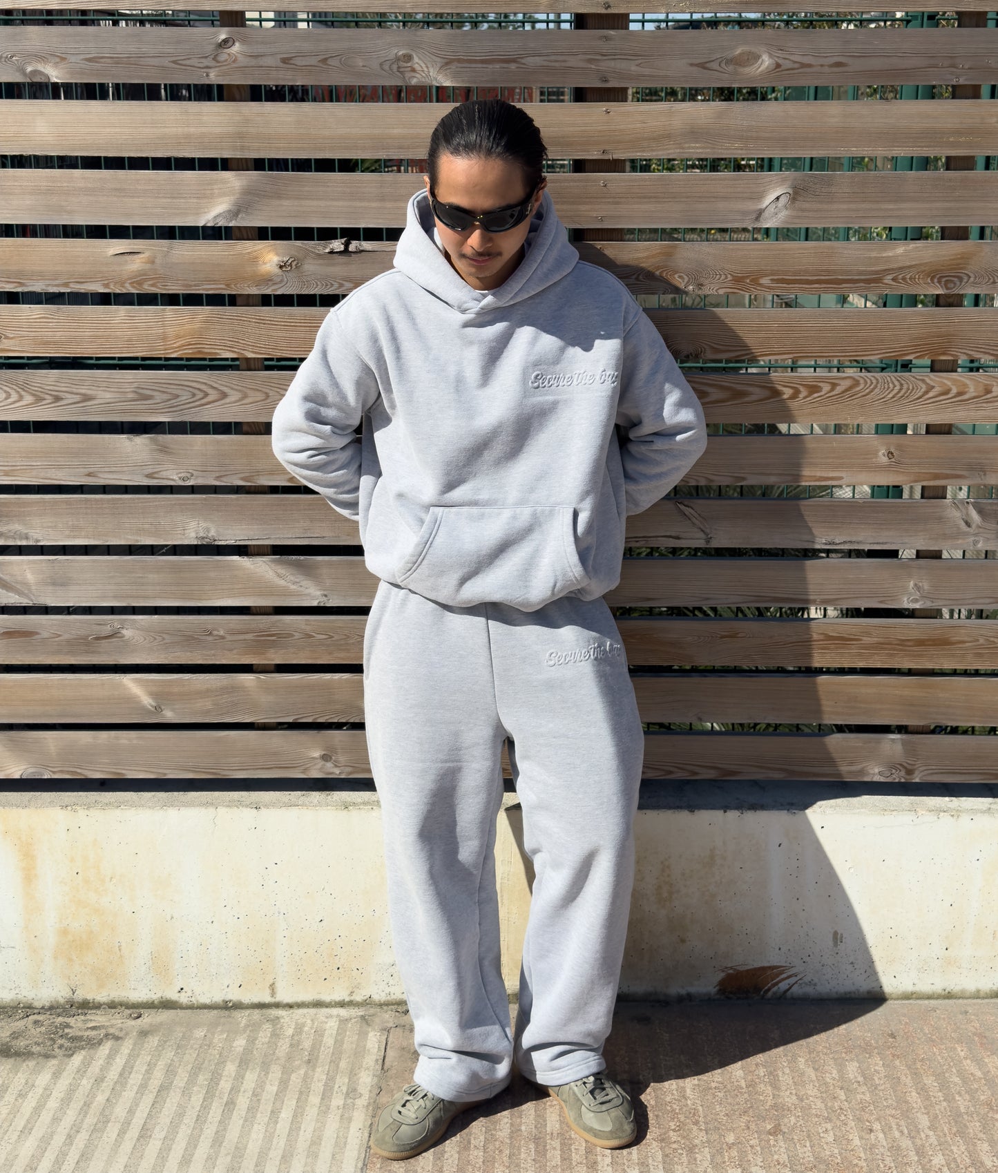 Hoodie embossed